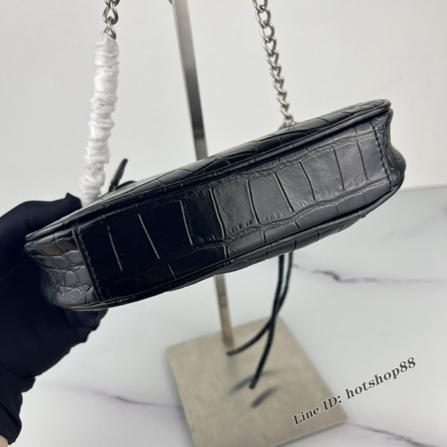 Balenciaga專櫃爆款le cagole迷你鏈條機車包 巴黎世家鱷魚黑色五金銀帶鑽女包 fyj1185